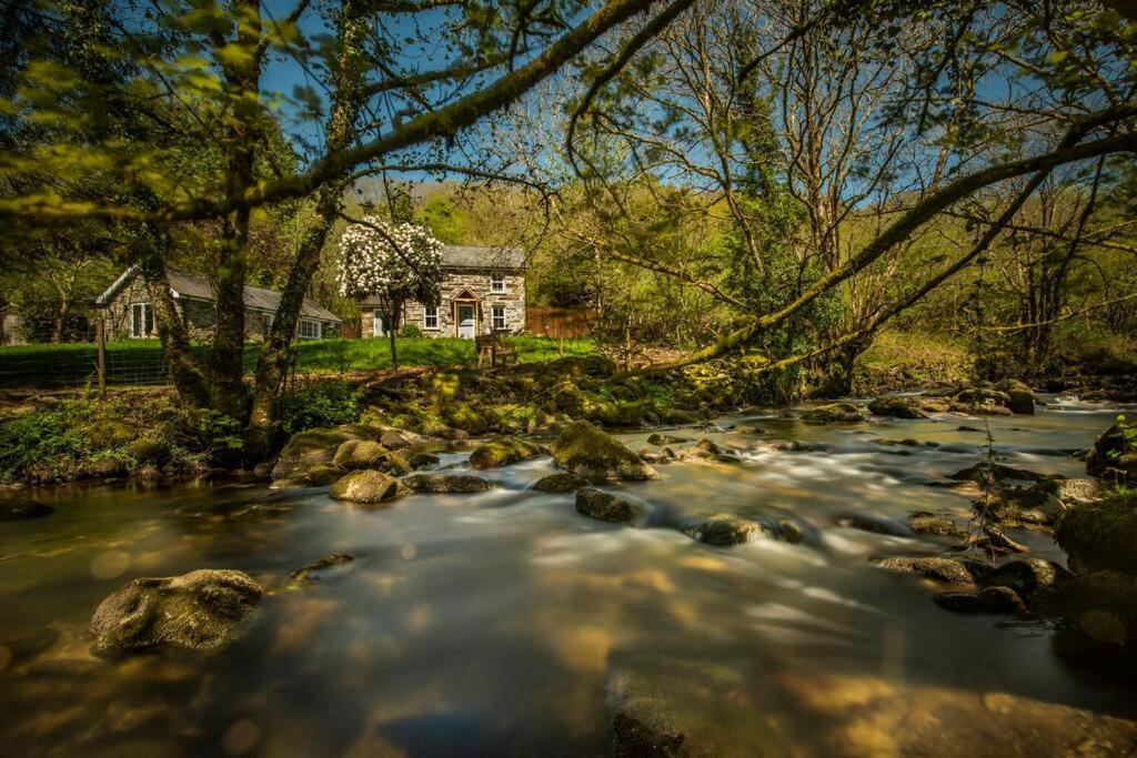 Charming Riverside Cottage In Snowdonia National Park Tanygrisiau Экстерьер фото