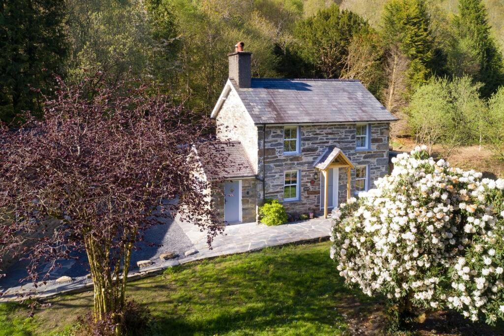 Charming Riverside Cottage In Snowdonia National Park Tanygrisiau Экстерьер фото
